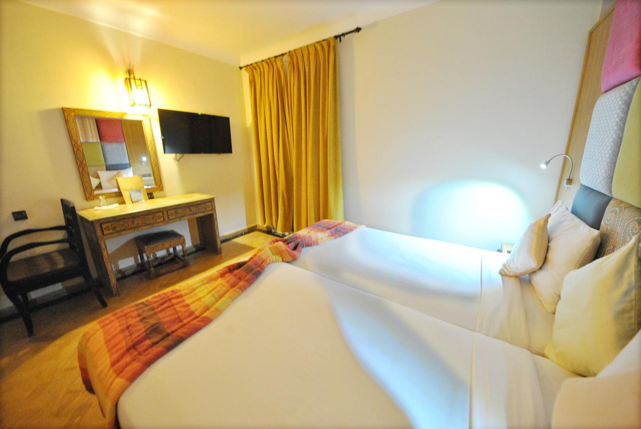 Al Jasira Hotel Эс-Сувейра Экстерьер фото